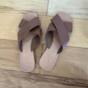 Seychelles Women's Tan Cross-Strap Sandals